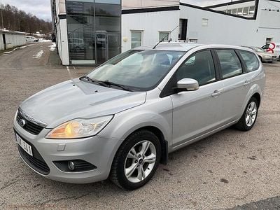 Grå Begagnad 2010 Ford Focus Kombi | 26 500 kr (Marknadspris)