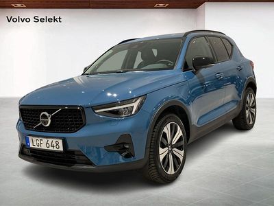 Begagnad Volvo XC40 210 HK (154 kW) 2023 Blå SUV