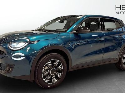 Blå Ny 2025 Fiat 600 Icon SUV | 384 750 kr