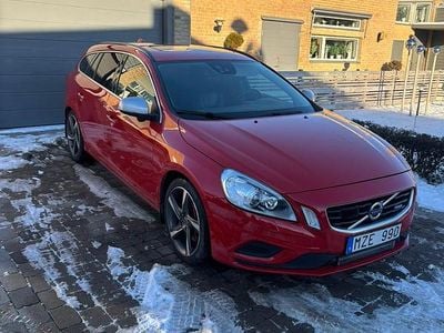 Begagnad 2013 Volvo V60 R-Design Kombi | 115 000 kr (Marknadspris)
