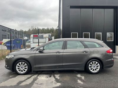 begagnad Ford Mondeo 2.0 TDCi Business Keyless D-värm Skinn Sv-såld