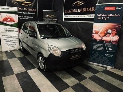 Begagnad Kia Picanto 65 HK (47 kW) 2009 Silver Halvkombi