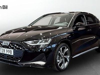 Brilliantsvart Begagnad 2025 Audi A3 Proline Sedan | 319 000 kr (Marknadspris)