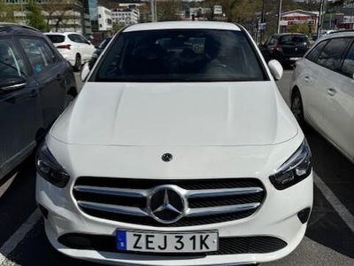 Mercedes B250e