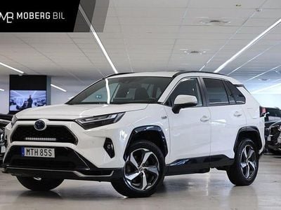 Vit Begagnad 2023 Toyota RAV4 SUV | 429 900 kr (Marknadspris)