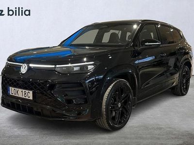 Grenadilla black metallic Begagnad 2025 VW Tayron R-line Edition SUV | 574 900 kr (Marknadspris)