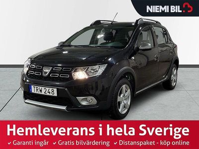 Svart Begagnad 2017 Dacia Sandero Stepway Kombi | 119 900 kr