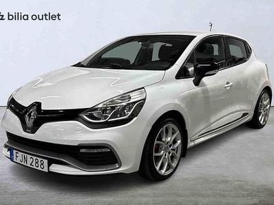 Begagnad Renault Clio IV Bose Edition 200 HK (147 kW) 2014 Vit Halvkombi