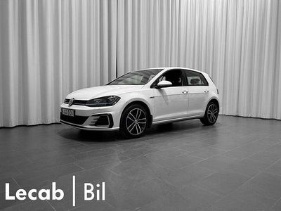 Vit Begagnad 2020 VW Golf VII GTE Kombi | 199 500 kr (Marknadspris)