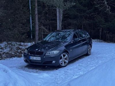 Begagnad BMW 320 184 HK (135 kW) 2010 Kombi