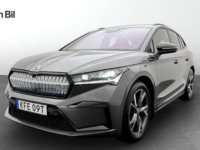 Grå Begagnad 2023 Skoda Enyaq iV SportLine SUV | 429 500 kr (Marknadspris)
