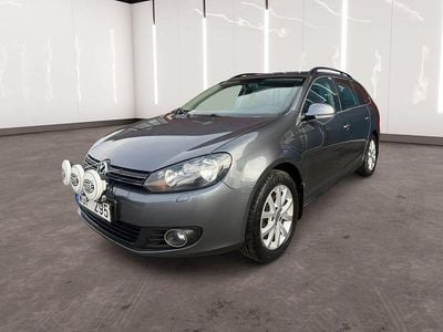 Grå Begagnad 2010 VW Golf VI Halvkombi | 69 900 kr (Marknadspris)