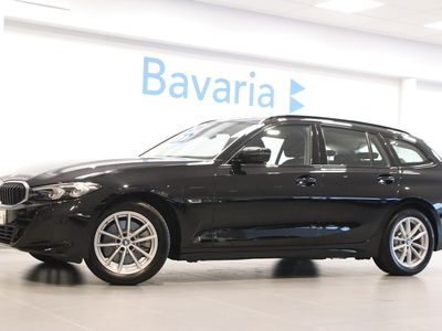 begagnad BMW 330e xDrive Touring Nypris 602.600:-