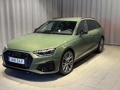 Distriktgrön metallic Begagnad 2023 Audi A4 S-Line Kombi | 409 900 kr (Dyr)