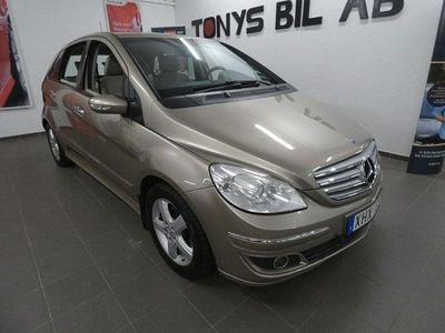 Mercedes B200