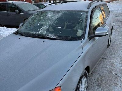 Begagnad 2011 Volvo V70 Kombi | 125 000 kr (Lite dyr)