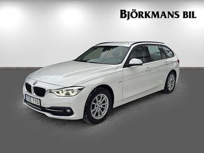 Vit Begagnad 2017 BMW 320 Sport Line Kombi | 209 000 kr (Lite dyr)