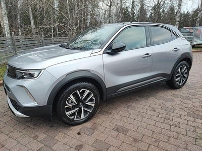Begagnad Opel Mokka-e Ultimate 100 kW (136 HK) 2021 Grå, svart tak SUV