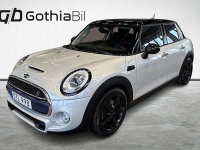 Silver Begagnad 2017 Mini Cooper S Chili Halvkombi | 179 900 kr (Bra pris)