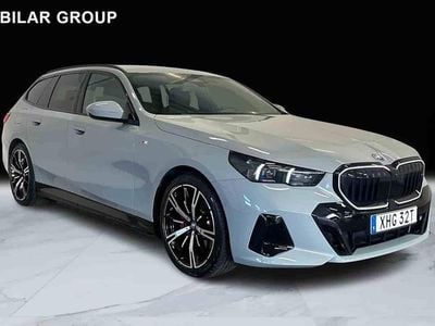Grå Begagnad 2025 BMW 530e Kombi | 699 000 kr