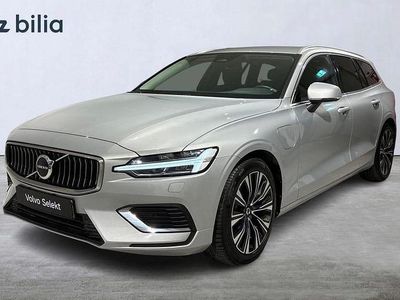 Silver Begagnad 2023 Volvo V60 Core Kombi | 359 000 kr (Marknadspris)