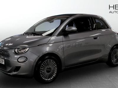 Grå Begagnad 2022 Fiat 500e Icon Halvkombi | 199 900 kr (Marknadspris)