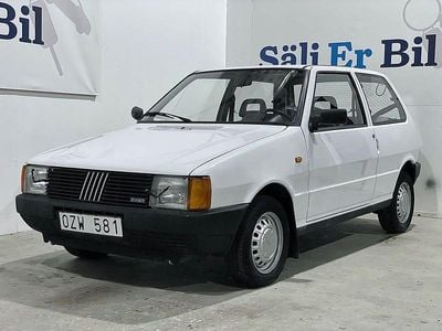 Begagnad Fiat Uno 45 HK (33 kW) 1990 Vit Halvkombi