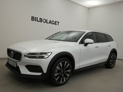 begagnad Volvo V60 CC B4 AWD