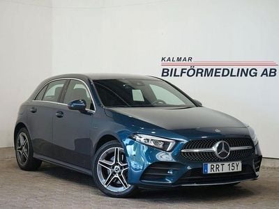 Blå Begagnad 2021 Mercedes A250 Halvkombi | 269 500 kr (Marknadspris)