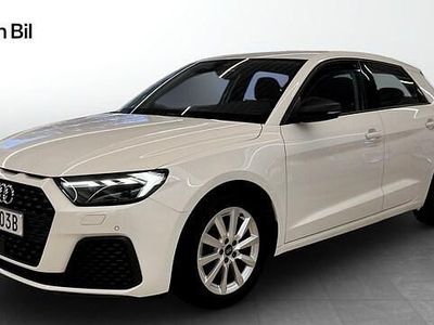Vit Begagnad 2022 Audi A1 Sportback Proline Halvkombi | 189 000 kr (Marknadspris)