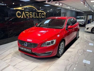 Röd Begagnad 2014 Volvo V60 Momentum Kombi | 139 900 kr (Marknadspris)
