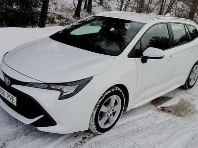Begagnad Toyota Corolla Active 122 HK (89 kW) 2022 Vit Kombi