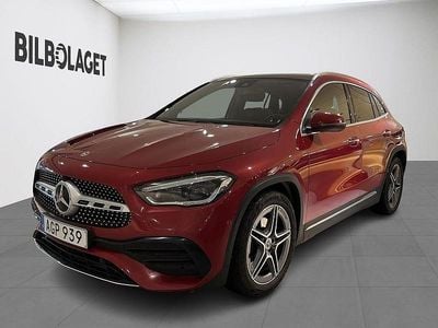 Röd Begagnad 2022 Mercedes GLA200 AMG line SUV | 339 800 kr (Marknadspris)