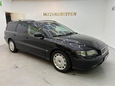 Begagnad Volvo V70 Business Edition 200 HK (147 kW) 2003 Svart Kombi