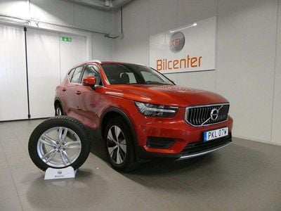 Röd Begagnad 2022 Volvo XC40 SUV | 339 900 kr (Marknadspris)