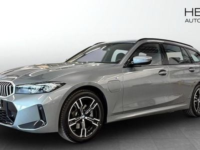 BMW 330e