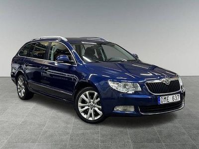 Begagnad Skoda Superb Ambition 140 HK (102 kW) 2013 Blå Kombi