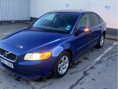 Volvo S40