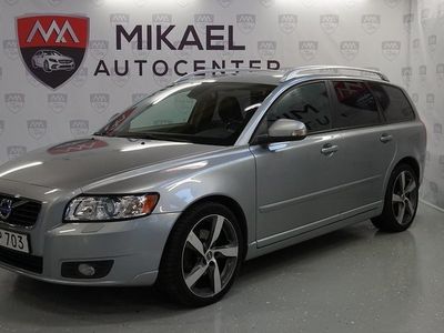 Silver Begagnad 2011 Volvo V50 Momentum Kombi | 59 900 kr (Marknadspris)
