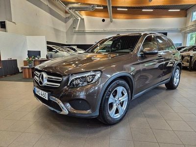Mercedes GLC220