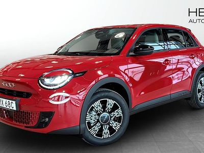 Röd Ny 2025 Fiat 600 SUV | 350 800 kr