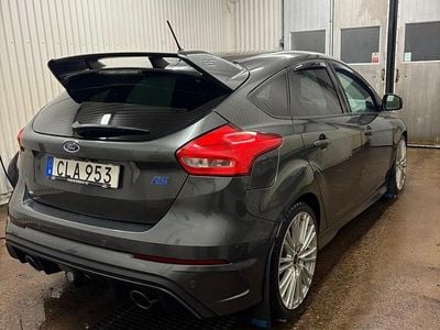 Begagnad 2018 Ford Focus RS Halvkombi | 359 000 kr