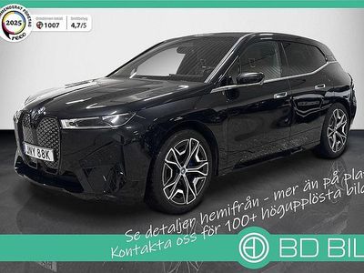 Svart Begagnad 2021 BMW iX Comfort Edition SUV | 496 900 kr (Marknadspris)