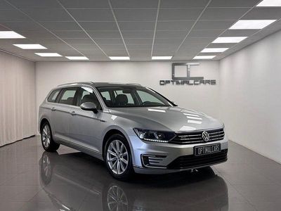 Silver Begagnad 2017 VW Passat GTE Kombi | 139 900 kr (Marknadspris)