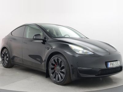 begagnad Tesla Model Y Performance AWD (Autopilot, dragkrok)
