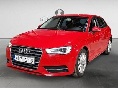 Begagnad Audi A3 Attraction 150 HK (110 kW) 2014 Röd