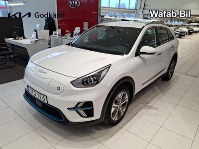 /ud/clear white Begagnad 2022 Kia e-Niro Advance SUV | 284 900 kr (Marknadspris)