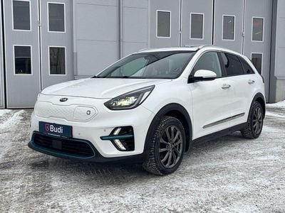 Begagnad Kia e-Niro 150 kW (204 HK) 2021 Vit SUV