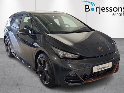 begagnad Cupra Born e-boost E-BOOST MKT UTRUSTNING 2023, Personbil