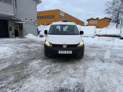 Vit Begagnad 2016 VW Caddy Maxi Minibuss | 69 900 kr (Superpris)